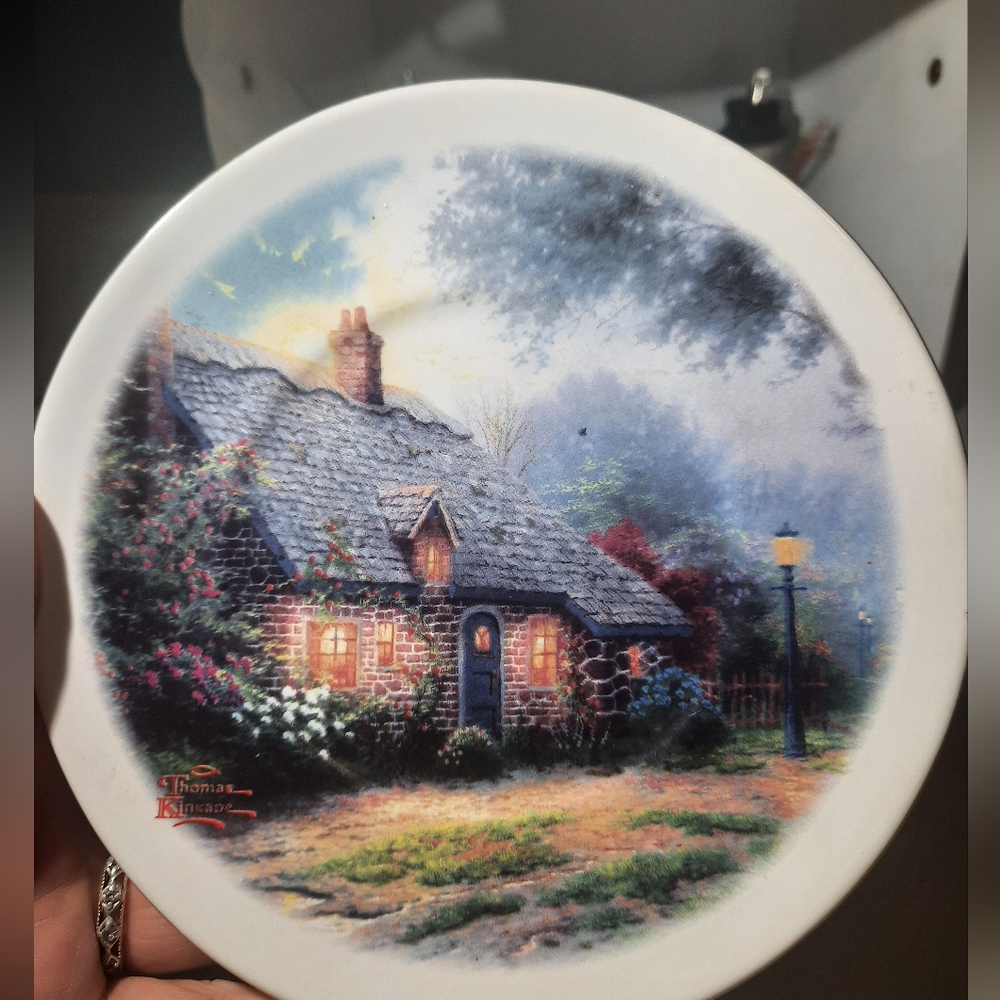 Thomas Kinkade saucer